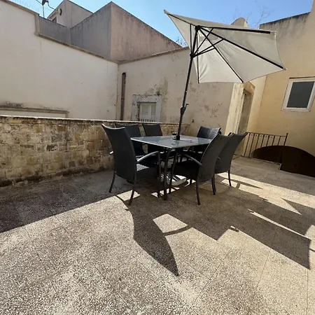 בית נופש Hope אבולה