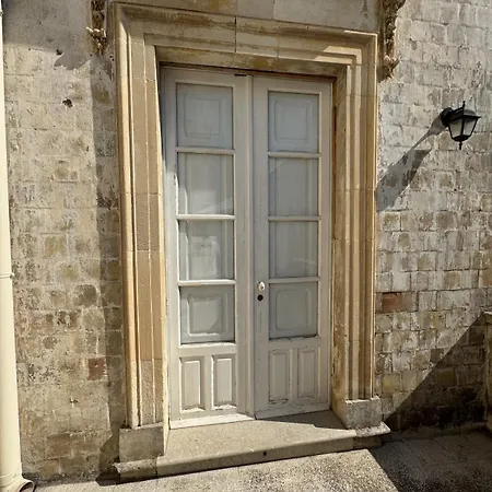 Hope בית נופש אבולה